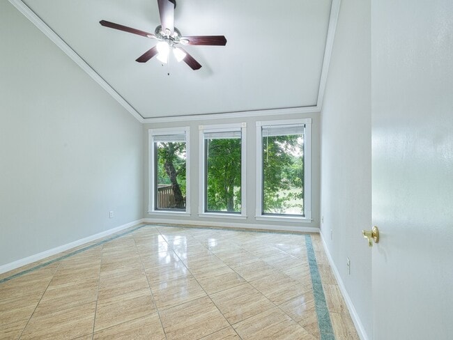 Building Photo - 12660 Briar Patch Dr