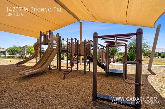 Building Photo - 14207 W Bronco Trl