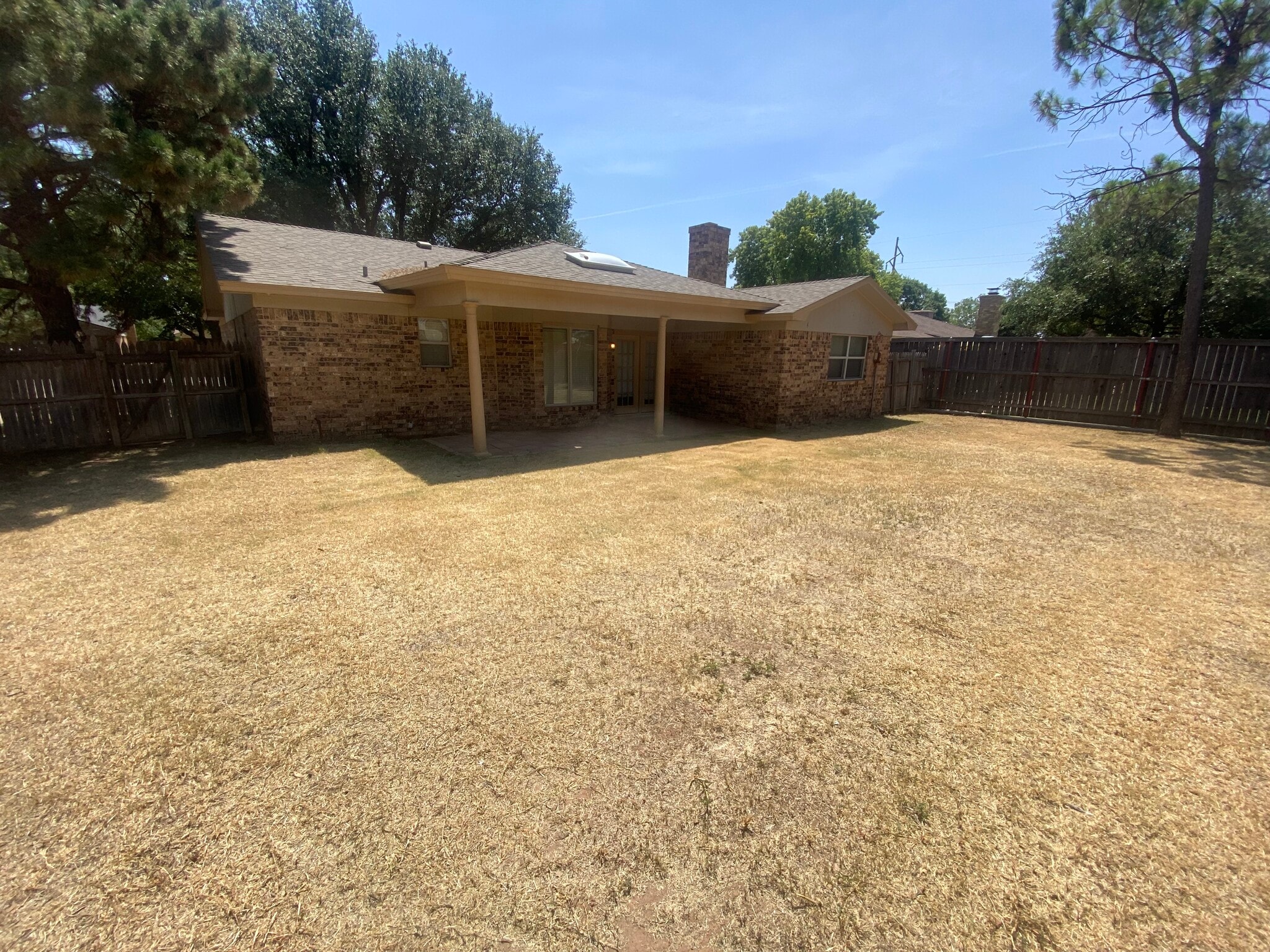 Building Photo - 7202 Zoar Ave