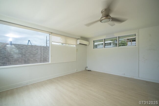 Building Photo - 3Bd 2Ba 1Pkg SFH in Manoa -$4300 Must See!!!