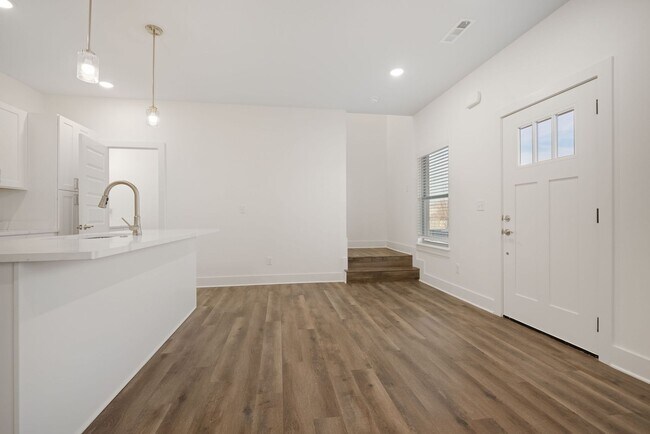 Building Photo - The Aspen at Been Road Villas 3 Bed, 2 Bath