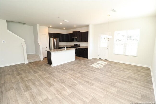 Building Photo - 4000 Kidd Pl