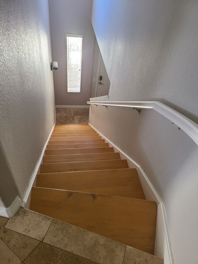 Building Photo - Great golf course views