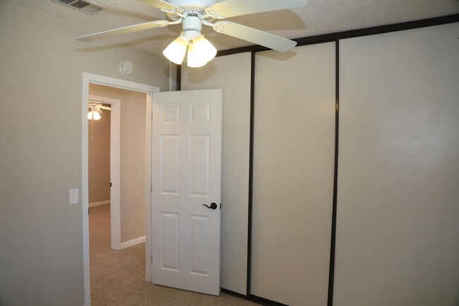 Building Photo - 3540 Stillmeadow Ln