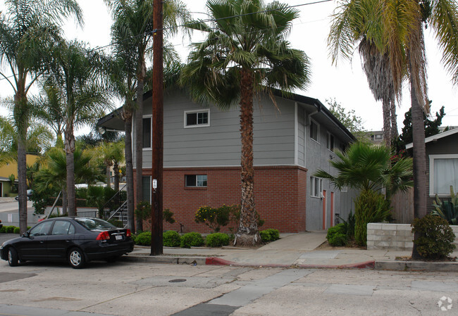 Building Photo - Florida Street Apartments