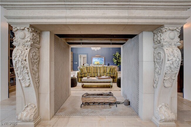 Building Photo - 11 Sable Ridge Ct