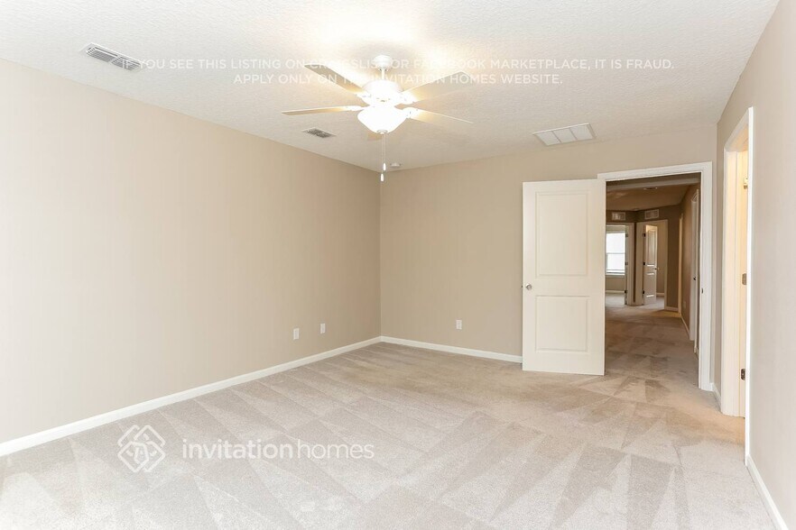 Building Photo - 13304 Shore Grass Dr