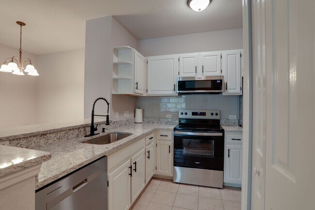 Building Photo - 2717 Maitland Crossing Way