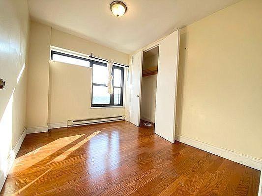 Building Photo - 3 bedroom in New York NY 10027