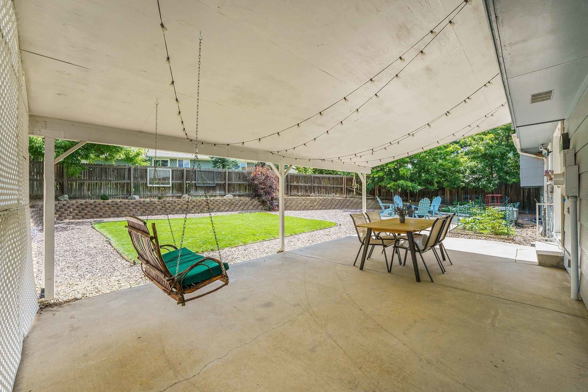 Building Photo - 8194 W 93rd Cir