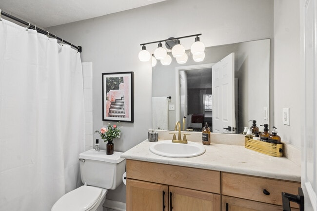 Building Photo - 1150 Collier Rd NW