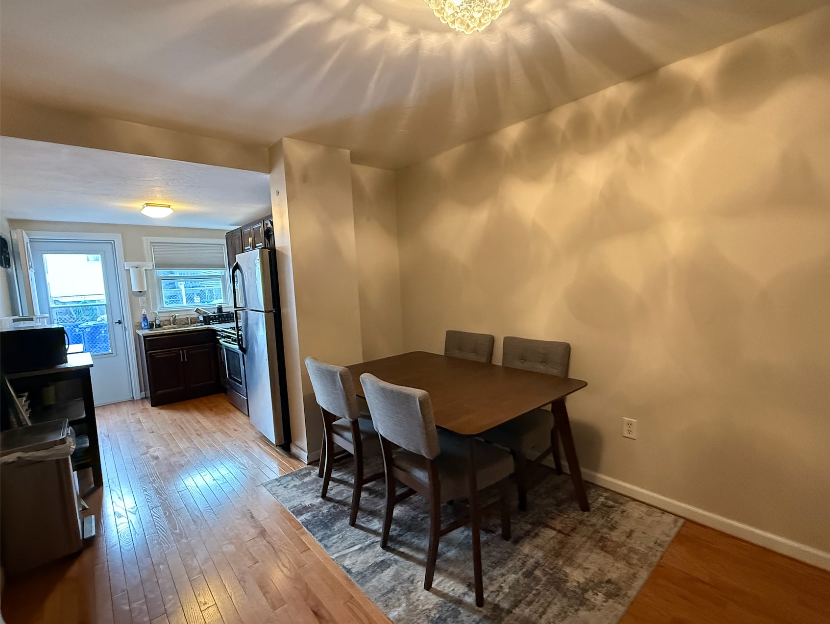 Building Photo - 325 Taylor St