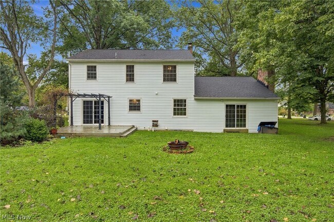 Building Photo - 3527 E Smith Rd