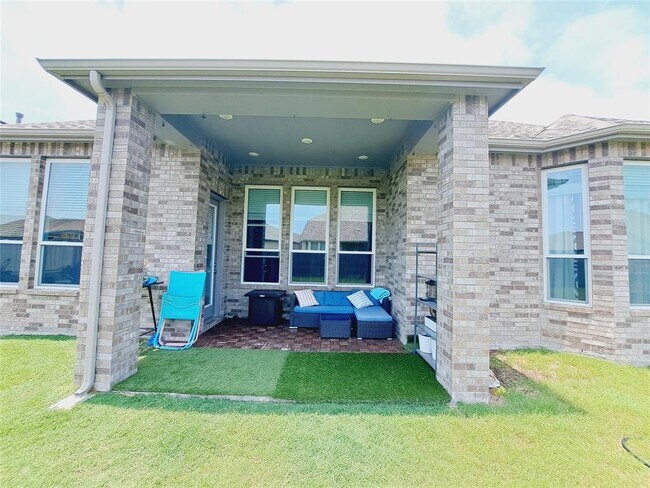 Building Photo - 4315 Hood Park Dr