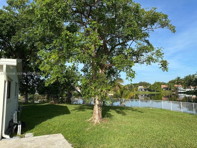 Building Photo - 10563 NW 4th St