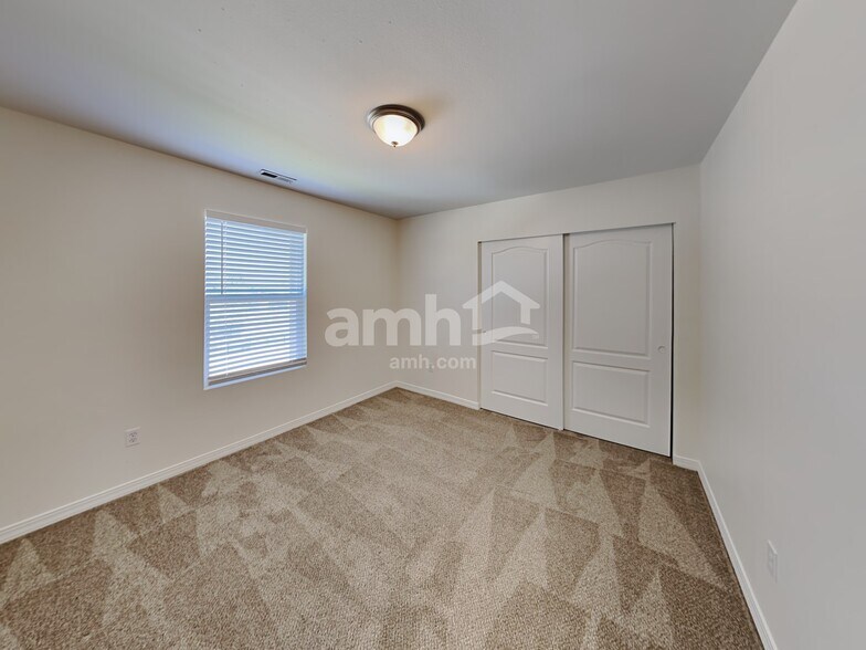 Building Photo - 13839 Ralph H Way