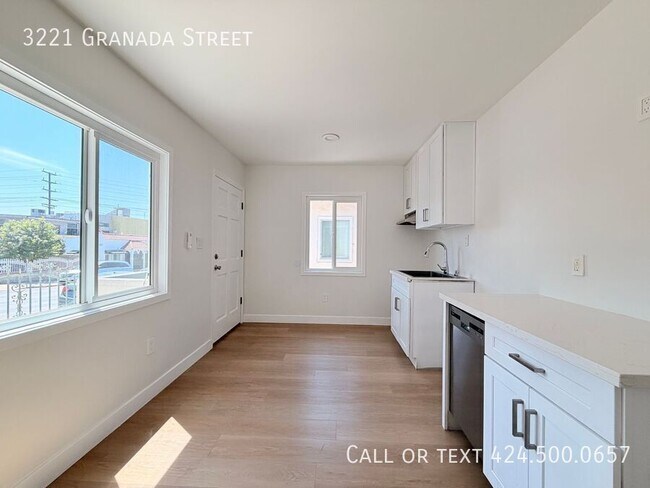 Building Photo - 3221 Granada St