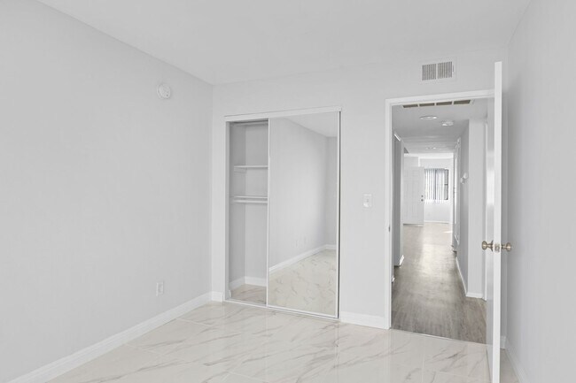 Building Photo - 5104 Sepulveda Blvd