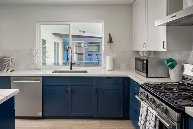 Building Photo - Tempe Oasis Home for Rent