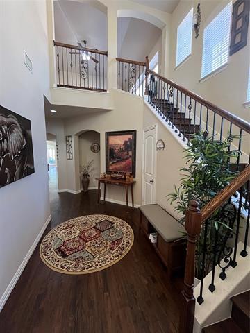 Building Photo - 2117 Willard Dr