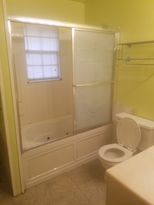 Building Photo - 718 Orange St