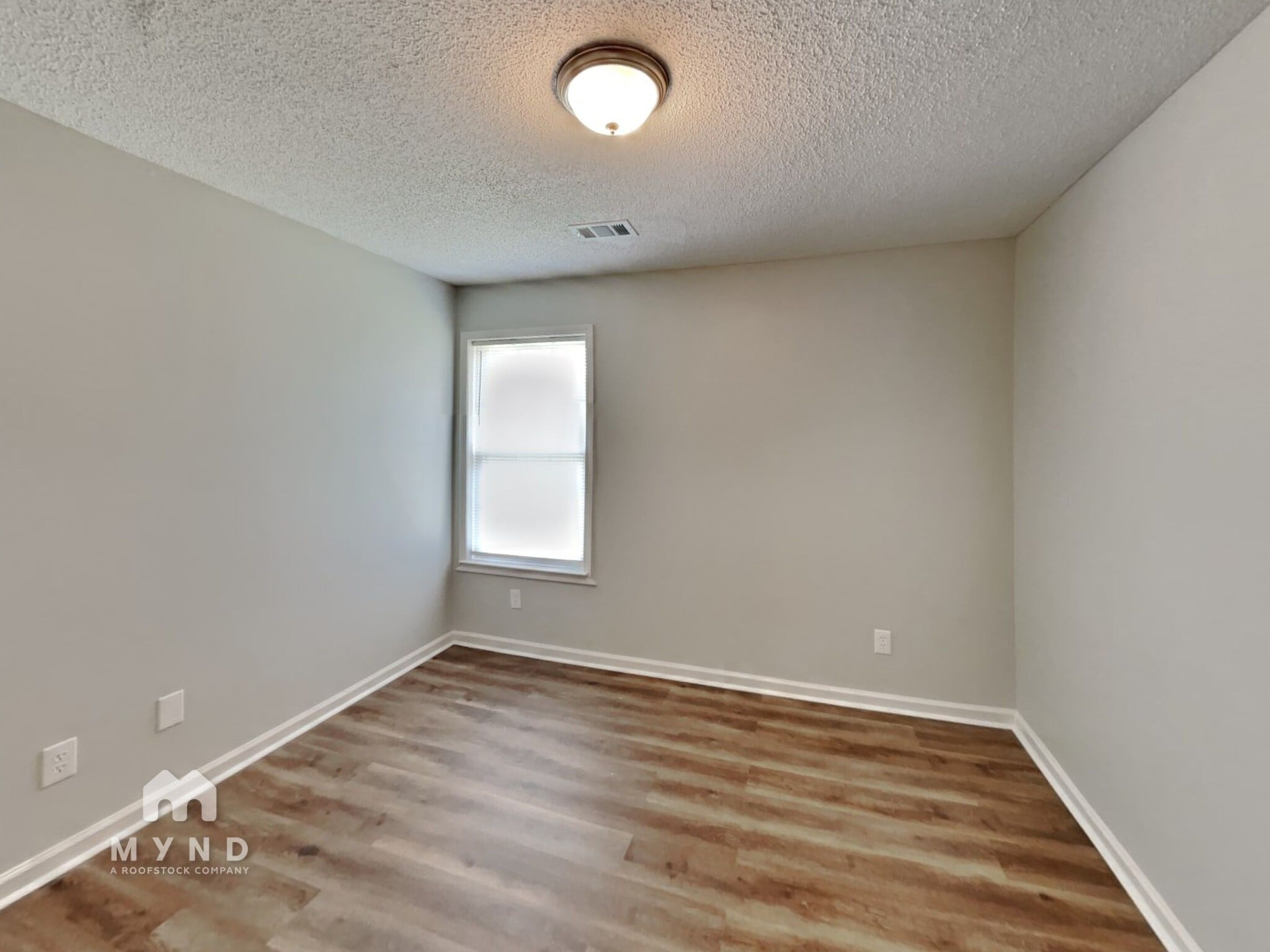 Building Photo - 5757 Village Loop