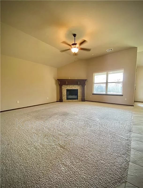 Building Photo - 1540 SW 95th St