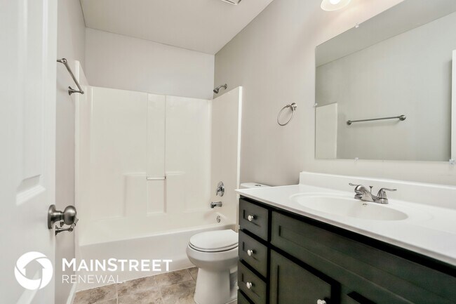 Building Photo - 16028 Sandalwood Creek Dr