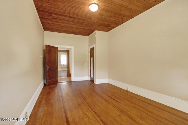 Building Photo - 15 Hummingbird Way