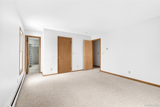 Building Photo - 2 Wayne Ave