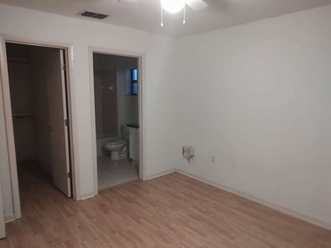 Building Photo - 2 bedroom home For rent