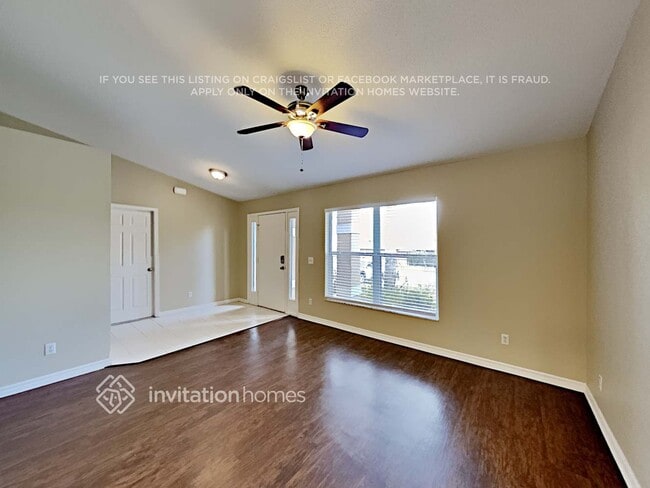 Building Photo - 1760 W Finland Dr