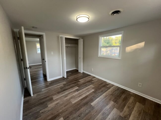 Building Photo - 26835 S Linden Ln