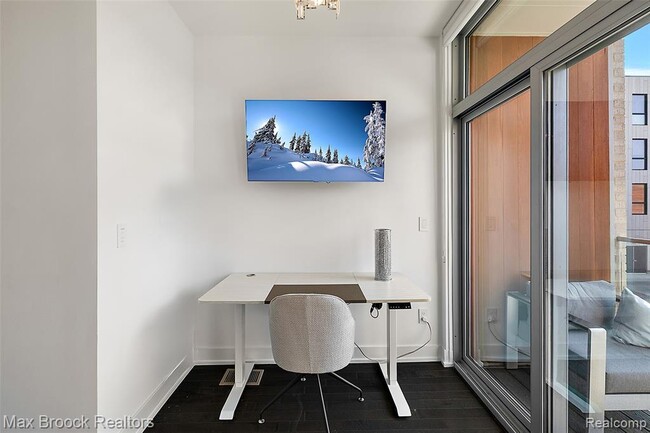 Building Photo - 284 Alfred St