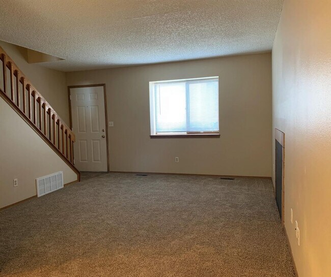 Building Photo - 1263 Soaring Eagle