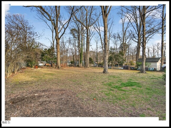 Building Photo - 5008 Autumn Dr