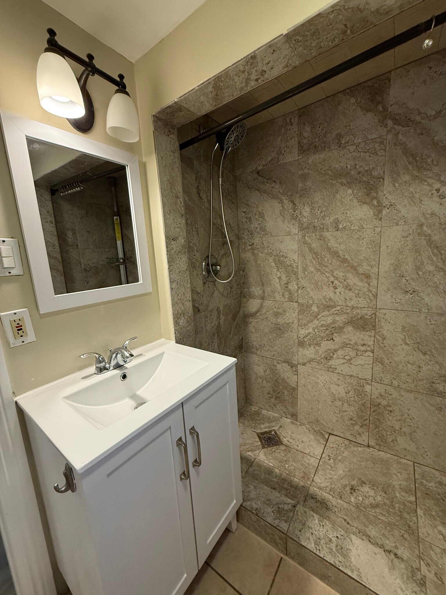 Bathroom - 1437 W 60th Pl