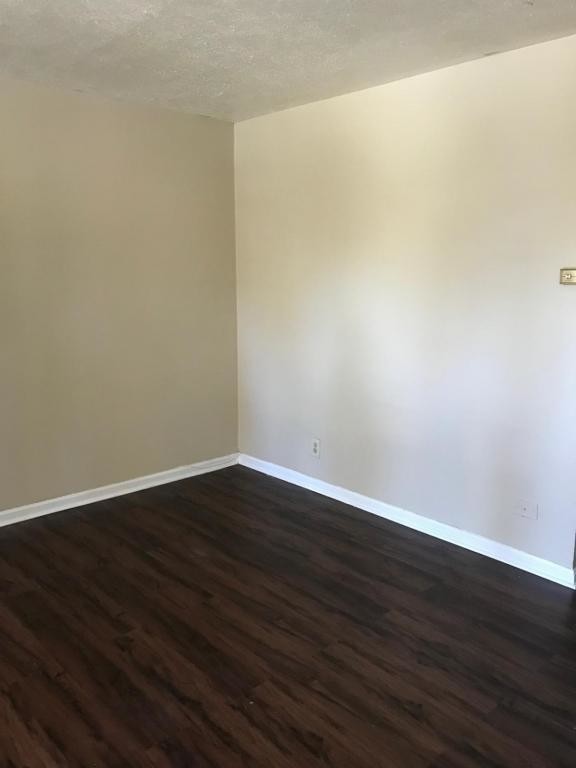 Building Photo - 5302 Milner Road, Unit 9