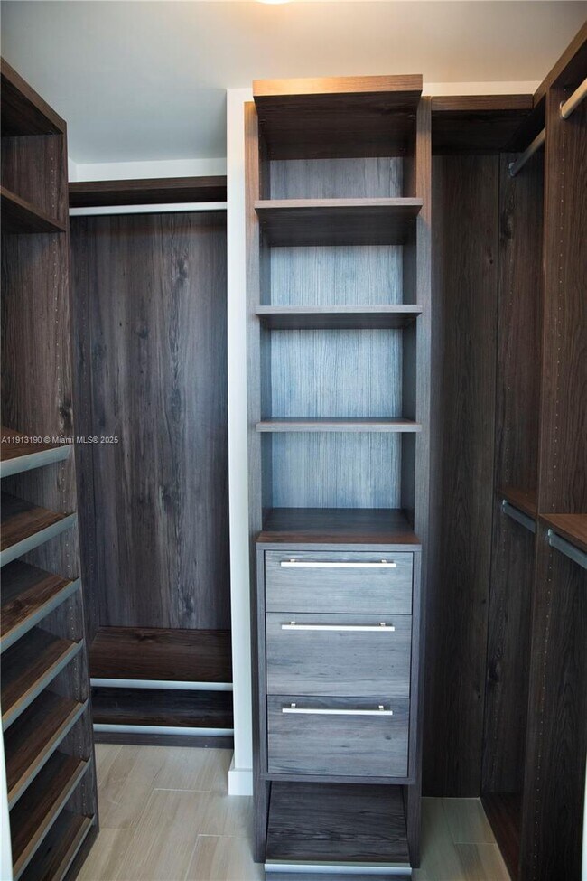 Building Photo - 1300 S Miami Ave