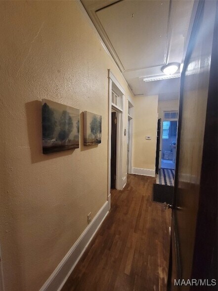 Building Photo - 128 S Capitol Pkwy