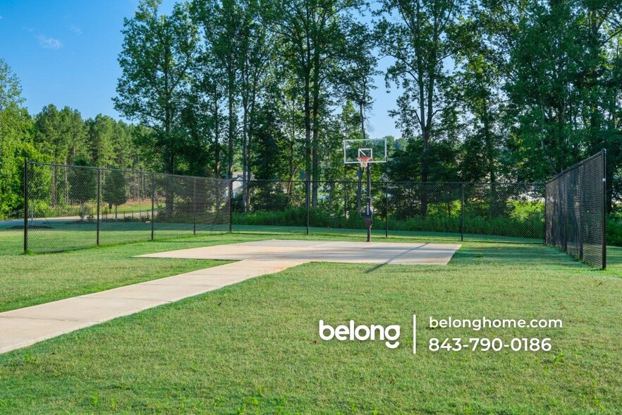 Building Photo - 684 Gilgal Ln
