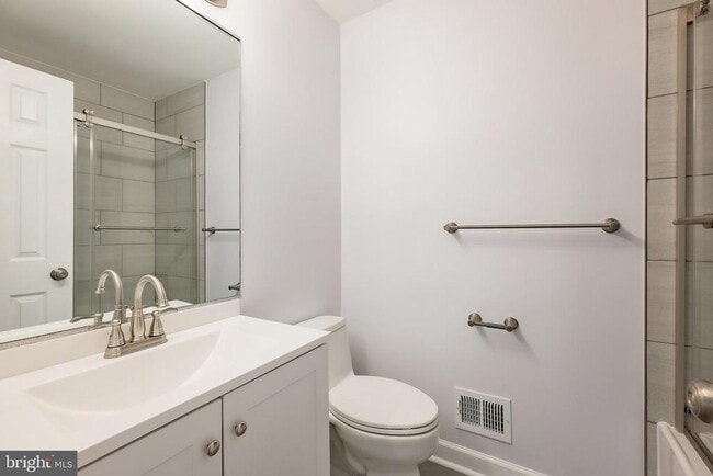 Building Photo - 7603 Heatherton Ln
