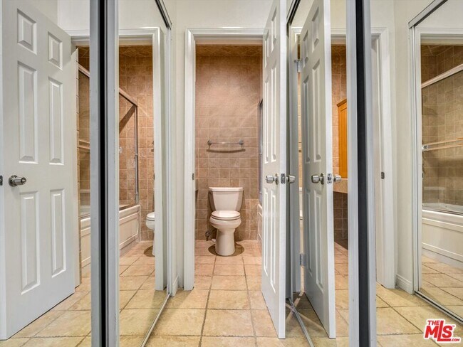 Building Photo - 23901 Civic Center Way