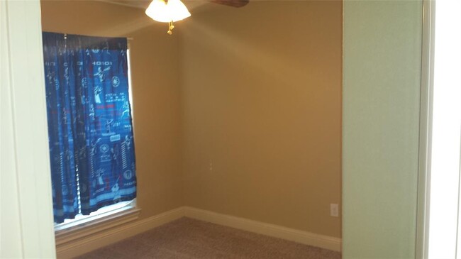 Building Photo - 7617 Tuscany Dr