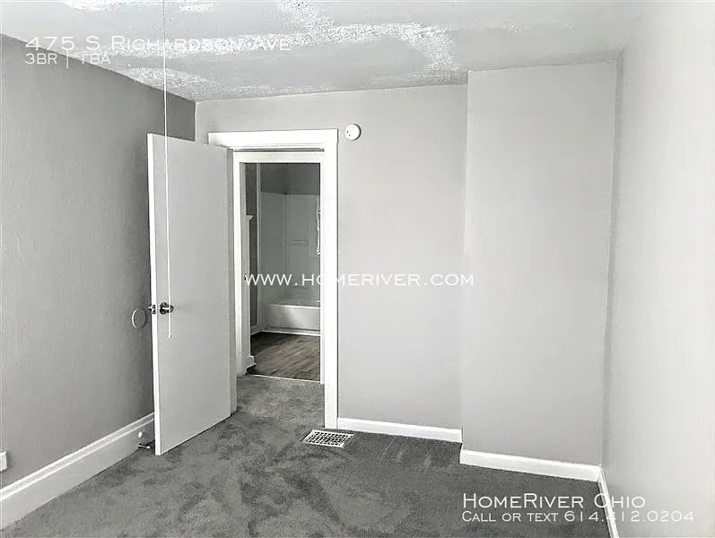 Building Photo - 475 S Richardson Ave