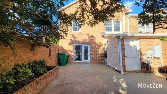 Building Photo - 6733 Constitution Ln