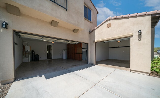 Building Photo - 31106 N 138th Ave