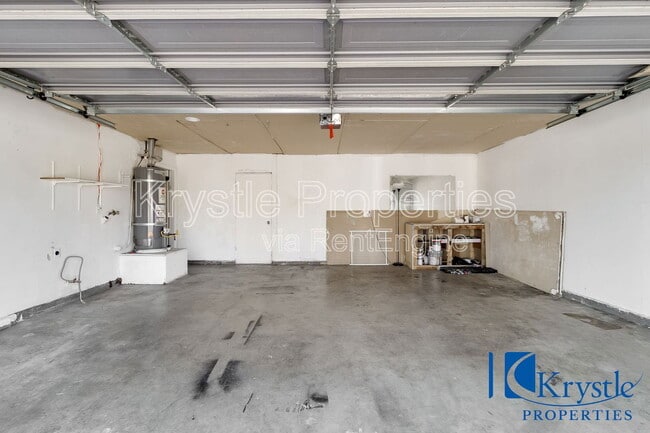 Building Photo - 1366 Matthew Dr