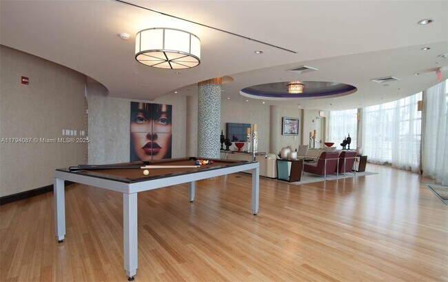 Building Photo - 244 Biscayne Blvd