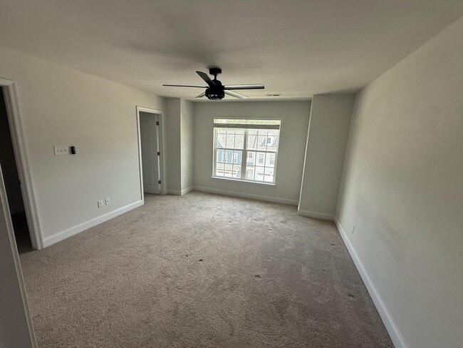 Building Photo - 6932 Leire Ln